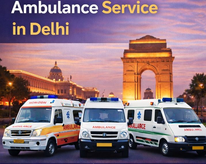 Ambulance service in Delhi with emergency medical transport vehicles near India Gate for 24/7 patient transfer